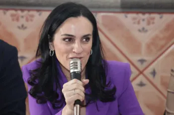 Declina Mónica Rodríguez a su candidatura a la diputación federal del Distrito IX