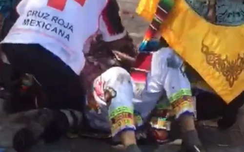 Se incendia participante en pleno Carnaval de Huejotzingo
