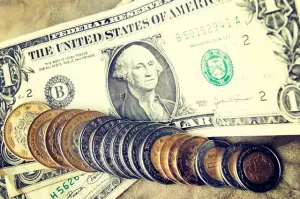 Peso sube a su mejor nivel durante elecciones en EU