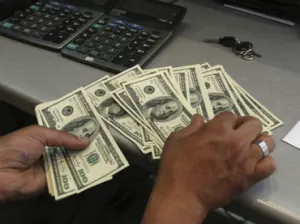El dólar se vende en 18.28 pesos en Ciudad de México