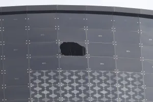 Vientos dejan daños mínimos en Auditorio Metropolitano y Teleférico