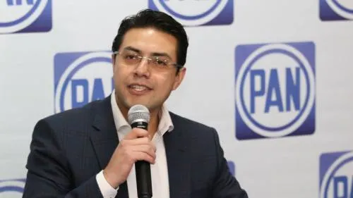 Giles insiste que Micalco está inhabilitado, pero no sabe estatus del proceso