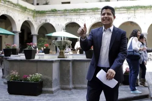 Juzgado Tercero de Distrito suspende inhabilitación contra ERP