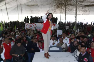 Las Infelices, las Empapadas de Sudor, las Muertas de Hambre (También Votan)