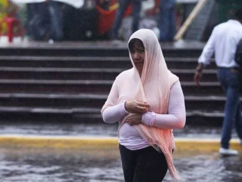 Lluvias y altas temperaturas, lo que espera el país hoy