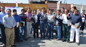Entrega José Juan Espinosa unidades nuevas a presidentes auxiliares