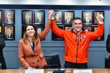 “Alito” Moreno buscará reelección; Comisión Permanente del PRI le da luz verde