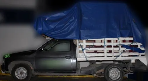 En acción conjunta, recuperaron SSPTM y SSP de Puebla una camioneta robada; hay un hombre detenido