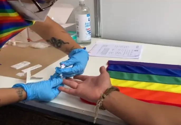 IMSS Marcha Orgullo