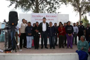 Camarillo Medina realiza gira de trabajo en el municipio