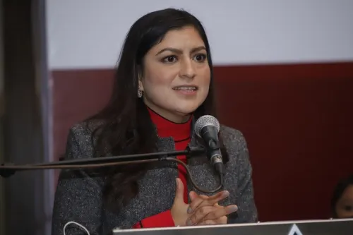 Firme, reorientación de 500 millones de pesos para la pandemia Covid-19: Rivera Vivanco