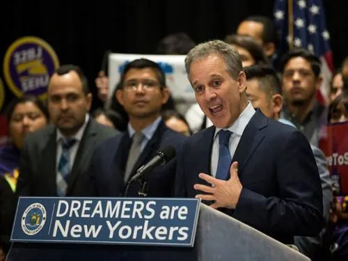 Impugnarán varios estados derogación de DACA