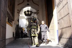 Bomberos sofocaron incendios suscitados en distintos puntos de la capital