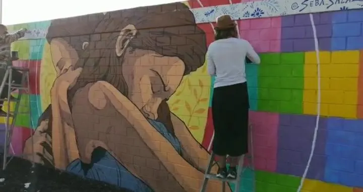 Intervienen artísticamente casas en Azumiatla