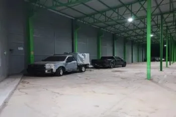 En 10 cateos simultáneos en Sinaloa, caen cinco personas; aseguran armas, vehículos y droga