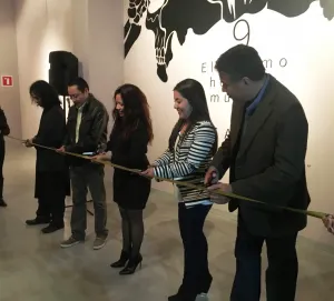 Inauguran la exposición “9 el último hombre muerto” en la galería de arte del CCU BUAP