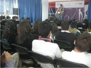 Prevención del delito en escuelas a través de la música
