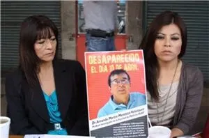 Familia del profesor de la BUAP desaparecido critica trabajo de la PGJ