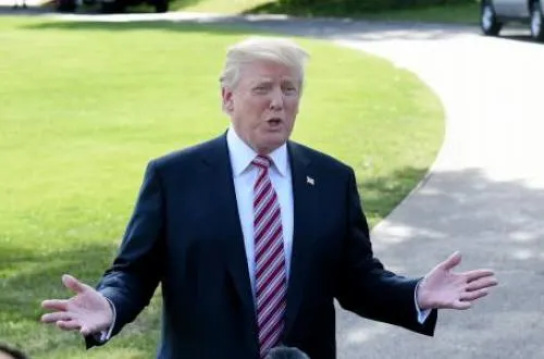 Trump busca a demócratas para sustituir al Obamacare