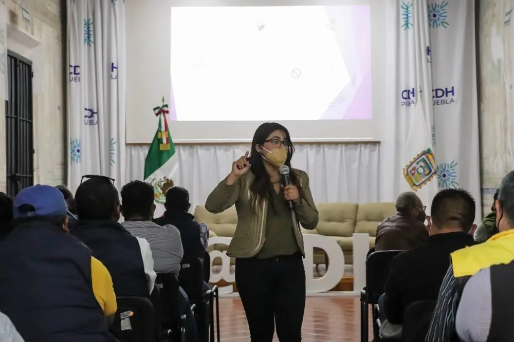 Capacitación a personal de vía pública del Ayuntamiento de Puebla