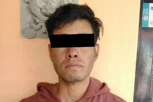 Detienen a asaltante de Oxxo en la colonia El Mirador