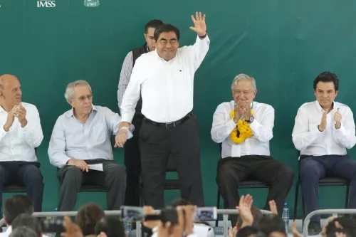 Llega a Puebla la 4T con arribo de Luis Miguel Barbosa como gobernador constitucional: AMLO