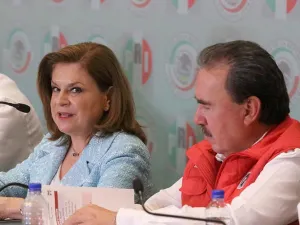 Ayotzinapa no es caso cerrado: PGR