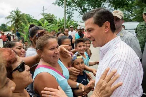 Fija Peña Nieto tres objetivos para ayuda a damnificados por sismo