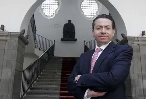 Reeligen a Roberto Flores Toledano como presidente del TSJ