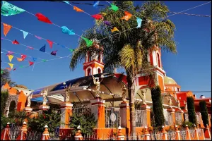 Exigen pobladores de Huehuetlán ser administradores de la iglesia y fiestas patronales