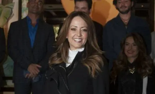 Roban alhajas en casa de Andrea Legarreta