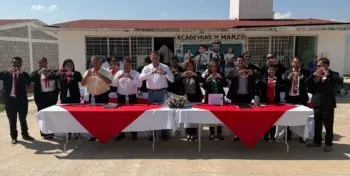 Presentan mural escolar “La rebelión de las palabras” en Chignahuapan