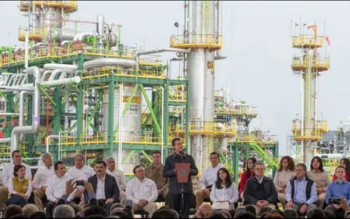 Pemex hizo pagos irregulares a Odebrecht por 46 MDP