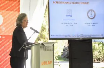 UDLAP se reúne con preparatorias
