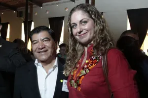 Marín presume dedazo de Isabel Allende como próxima lideresa del PRI
