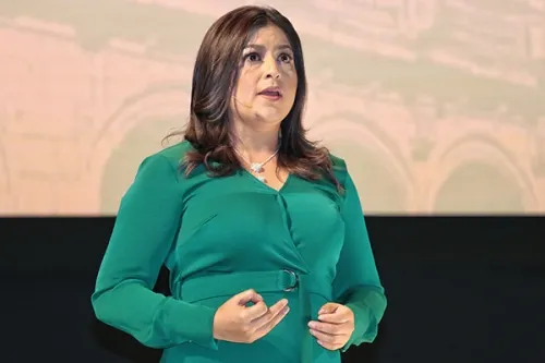Saldos del informe de Claudia Rivera