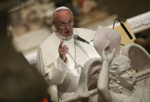 El Papa demanda una Iglesia alejada del poder y el dinero