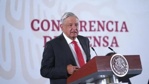 Anuncia AMLO investigación contra director del Hospital Infantil por desabasto de medicamentos