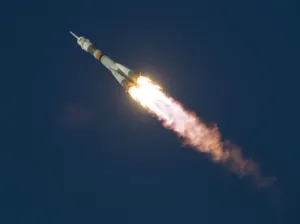 La nave rusa Soyuz TMA-19M despega rumbo a la EEI