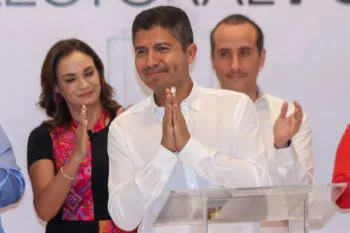 Derrota no es permanente, señalan Rivera y Riestra tras acusar irregularidades de autoridades electorales