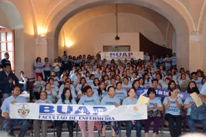 Contundente respaldo de los universitarios a candidatura de Alfonso Esparza