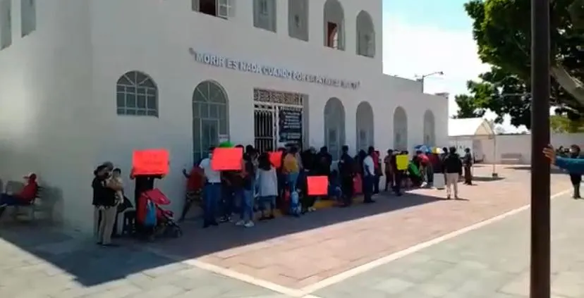 Protestan vecinos en Tehuacán, ven peligro en instalación de gasolineras