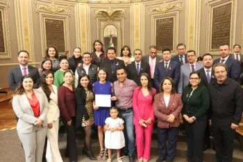 Dejemos de romantizar el cáncer de mama, dice Araceli Peña, sobreviviente reconocida por el Congreso de Puebla
