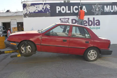 Policía Municipal recuperó tres vehículos con reporte de robo