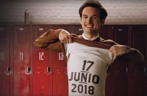 Hugo Sánchez de Club de Cuervos tendrá su propia serie