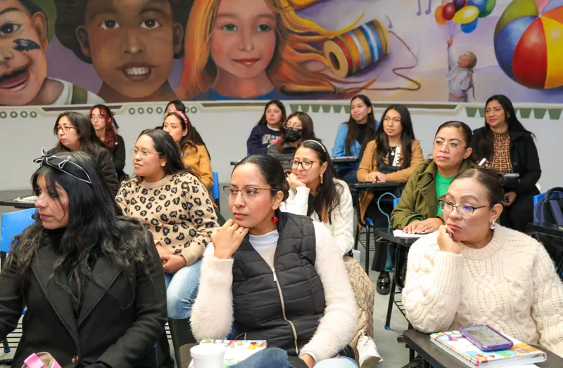 Participan más de 10 mil escuelas en análisis de actividades académicas