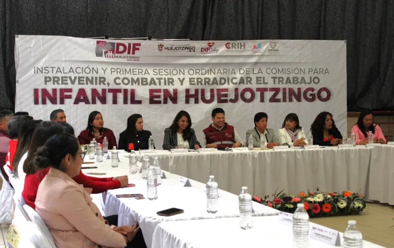 Impulsan Gobierno del Estado y Ayuntamiento de Huejotzingo empleo para mujeres