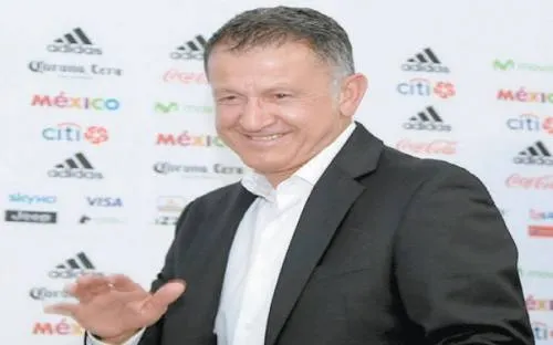 Juan Carlos Osorio se unió al apoyo a Rafael Márquez
