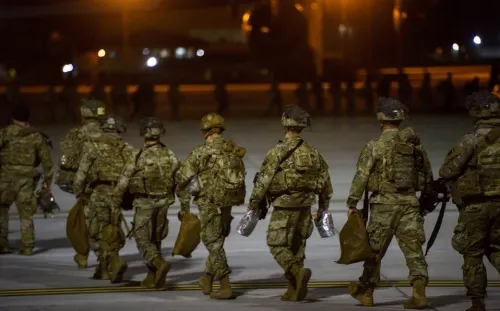 Reportan caída de misiles en base de EU en Irak