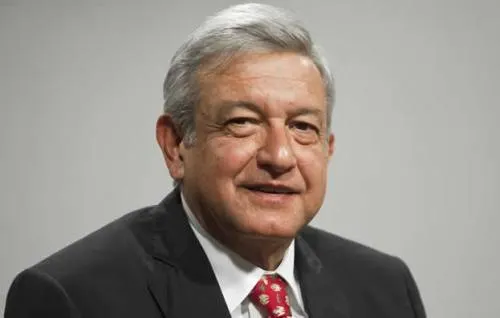 RMV registra inédito repunte en popularidad, pero no le alcanza para ser candidato presidencial